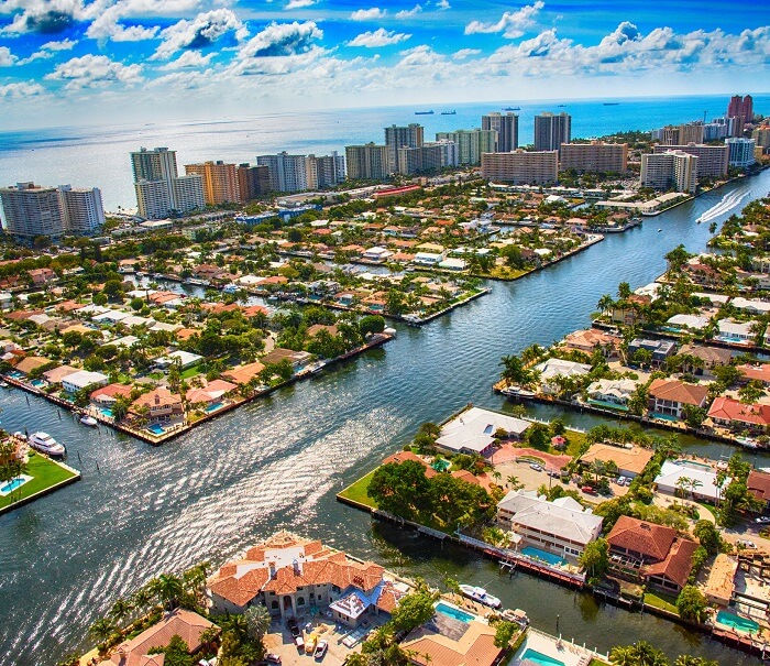 The Intracoastal Waterway as it bisects a residential neighborhood in the Pompano Beach area of South Florida just north of Fort Lauderdale.